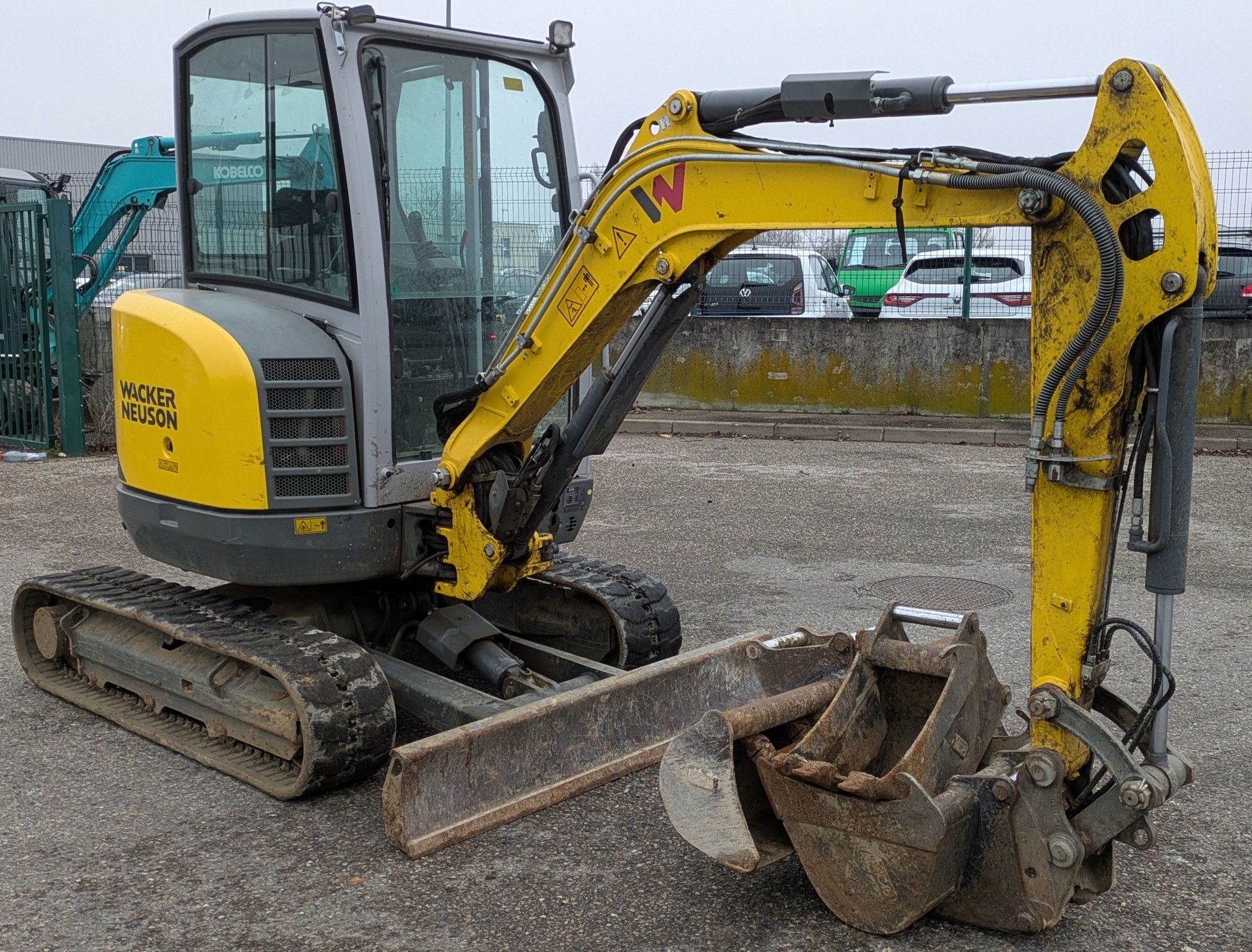 WACKER NEUSON-MINI PELLE WACKER NEUSON EZ 26 E10-03+ 3 GODETS