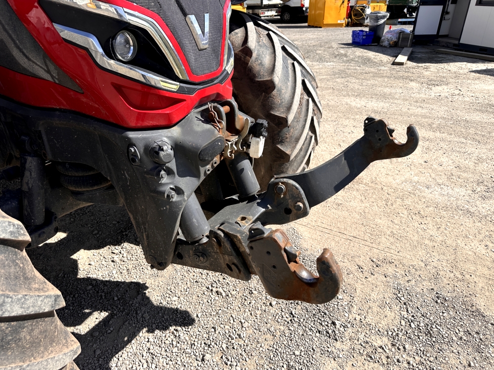 VALTRA-TRACTEUR AGRICOLE T 235 – Image 21