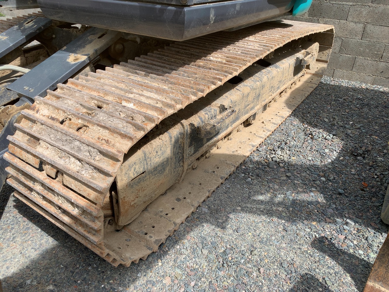 KOBELCO-PELLE SUR CHENILLE SK 140SRLC-7 – Image 12
